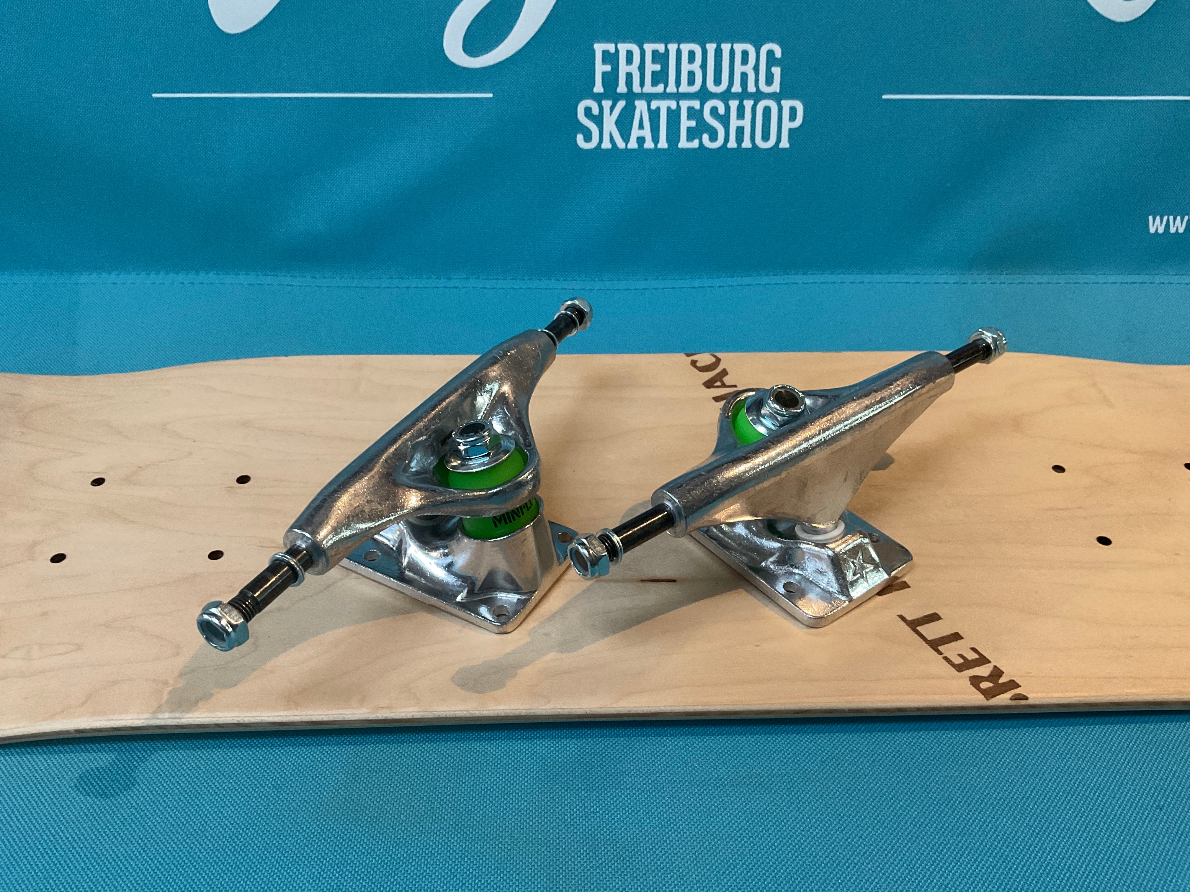 Mini-Logo Trucks 7.63 raw