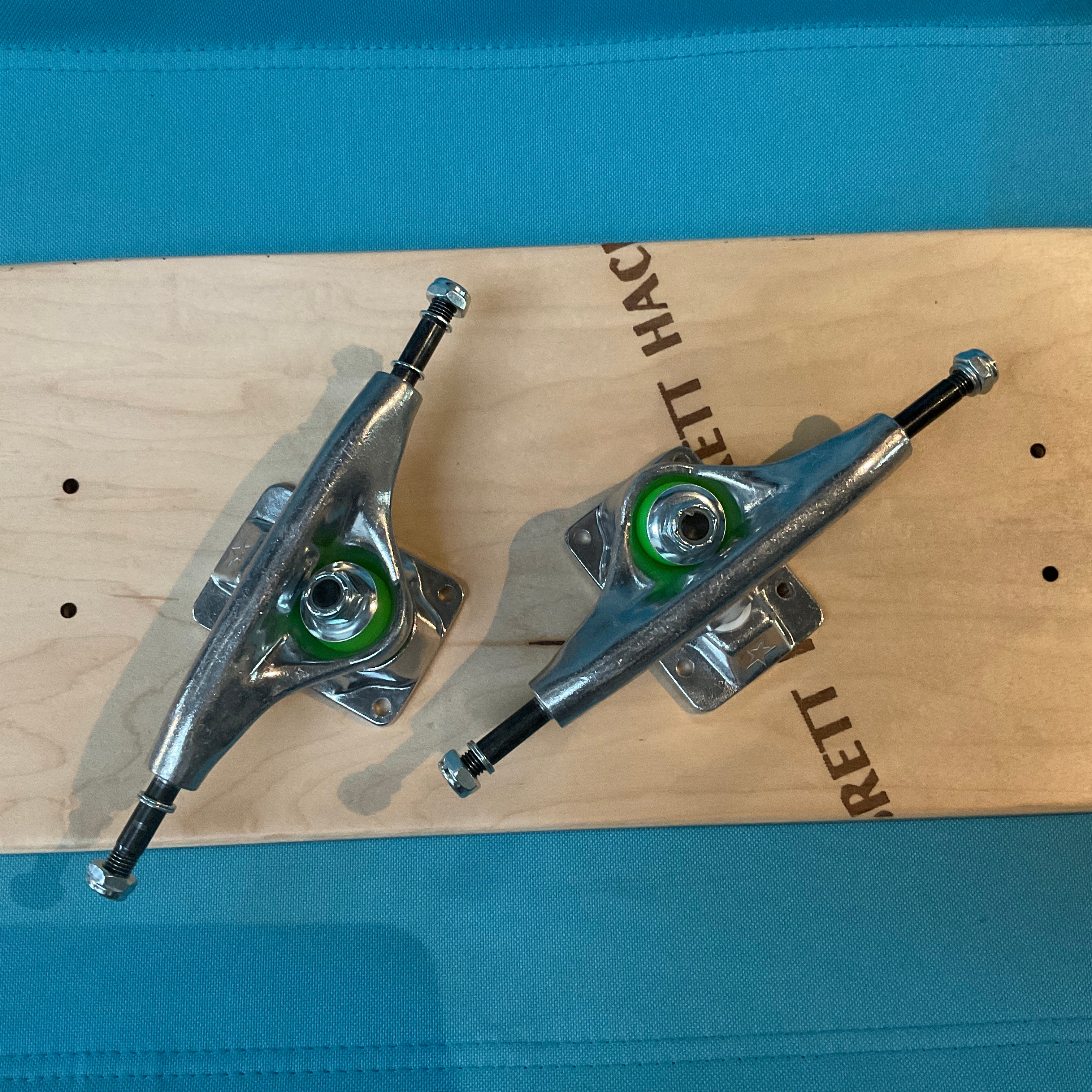 Mini-Logo Trucks 7.63 raw
