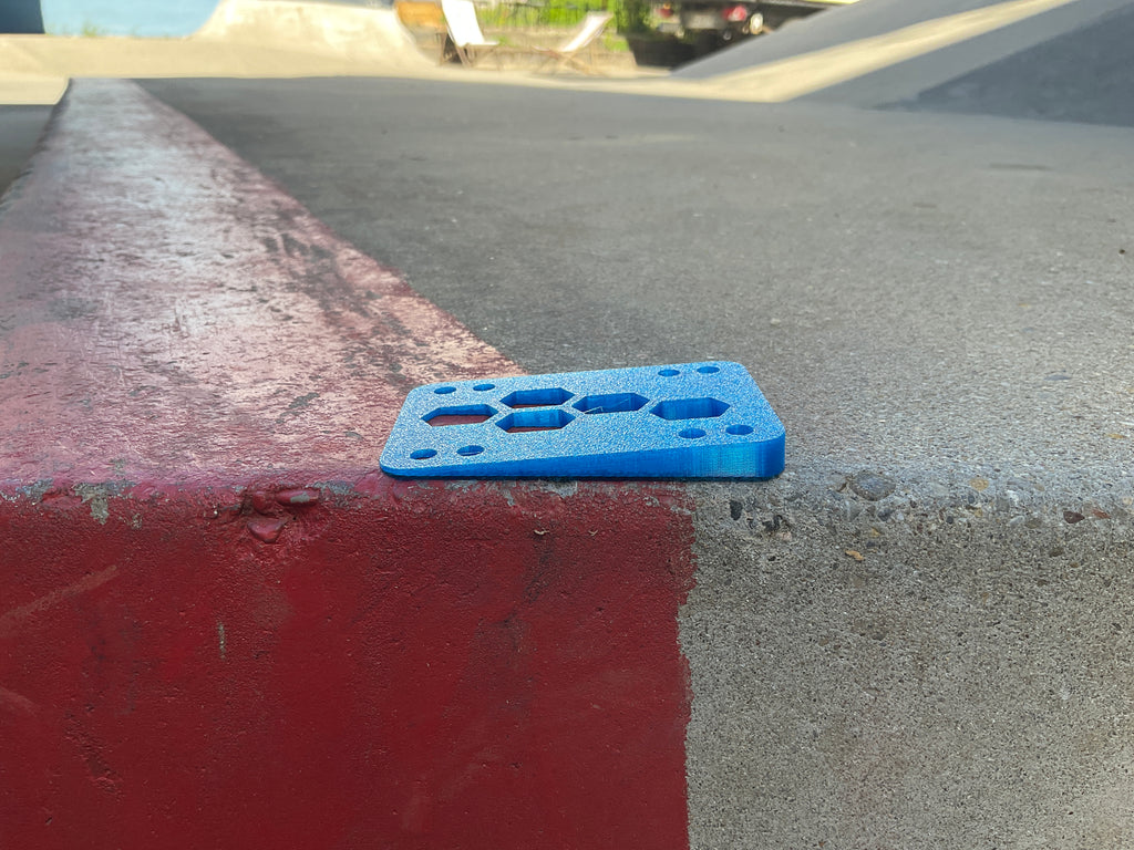 Lay Back Length Riser Layback Riser Pad 5° blau | Layback Skateshop
