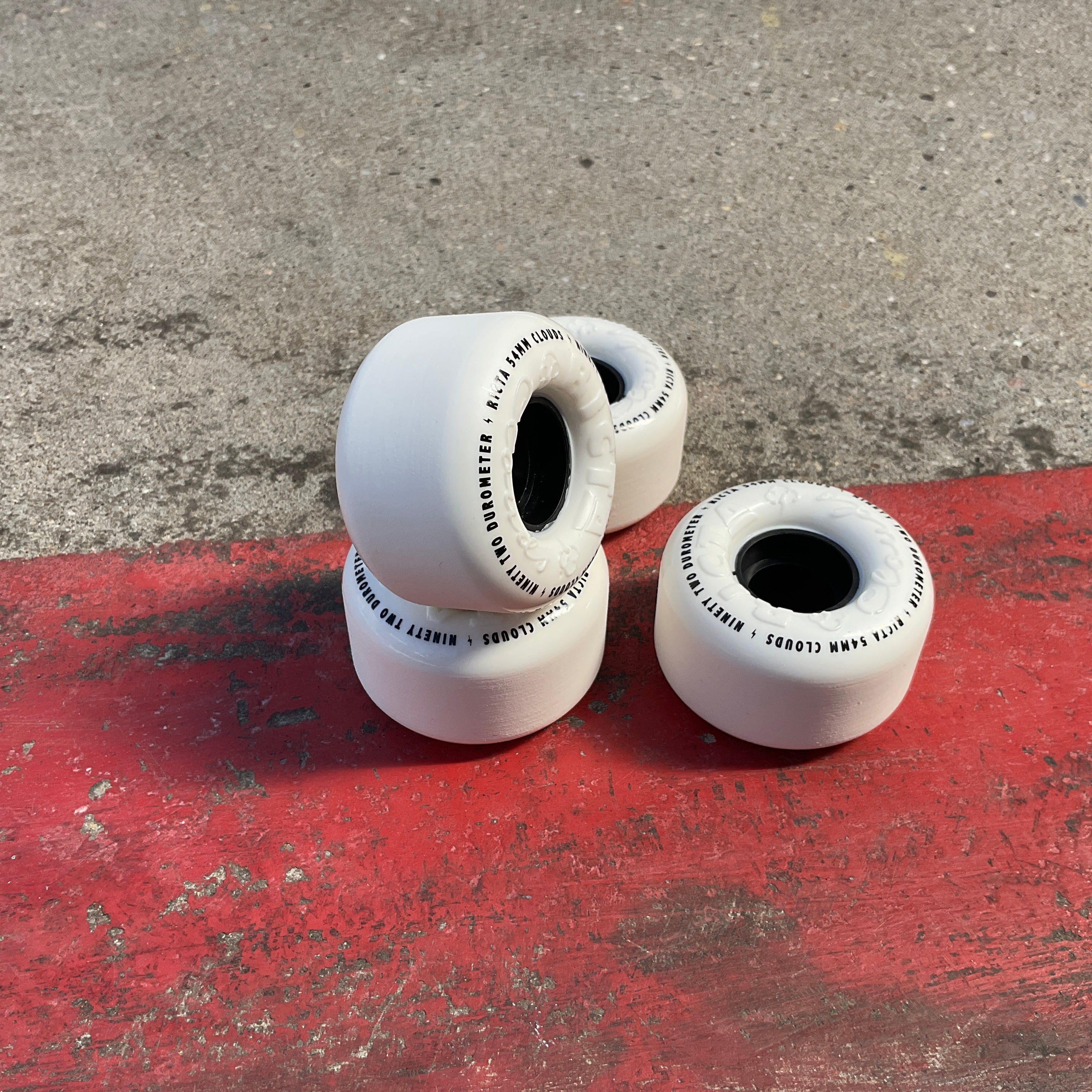 Ricta Clouds 92a 54mm
