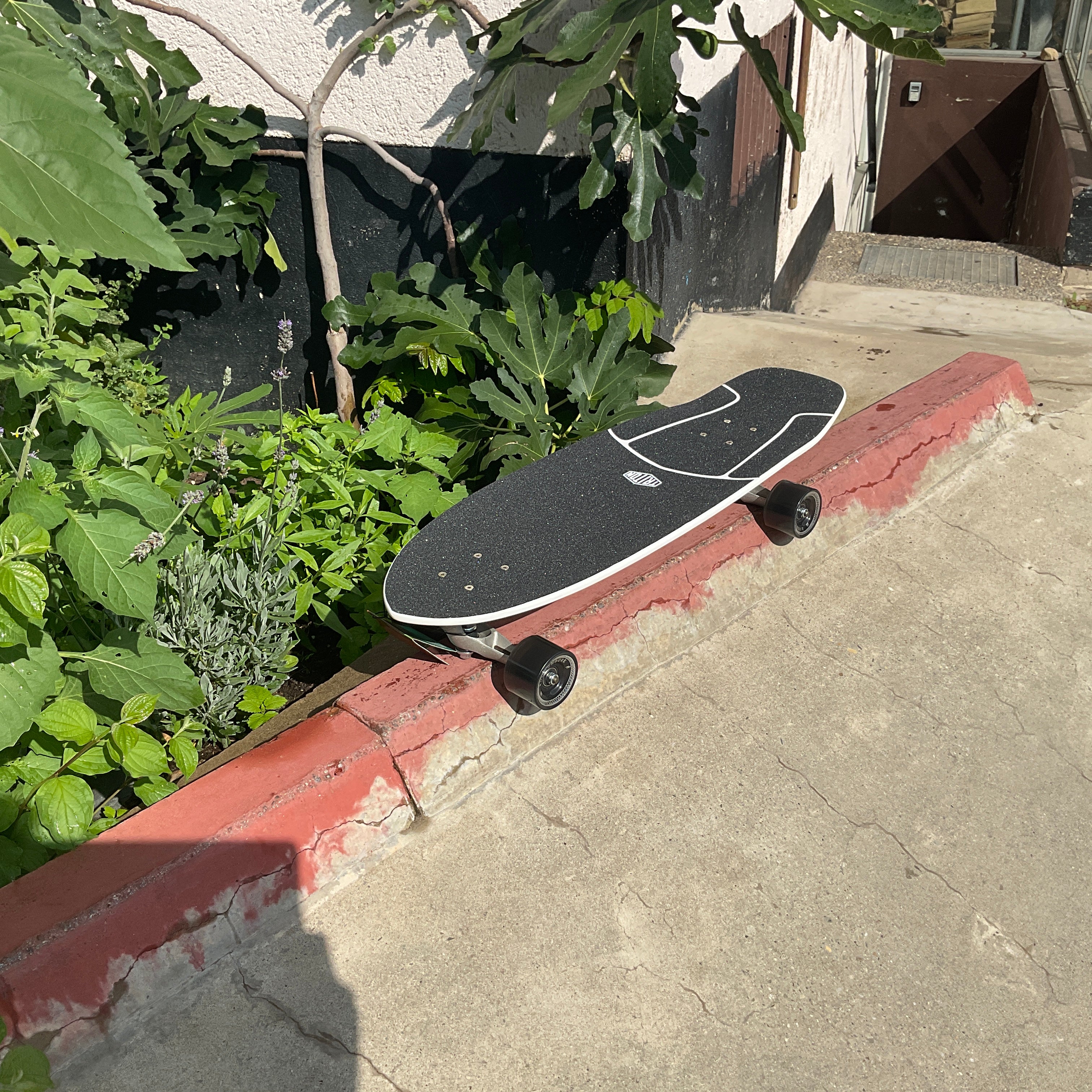 Triton Surfskate by Carver / Spectral 30" Komplettbrett
