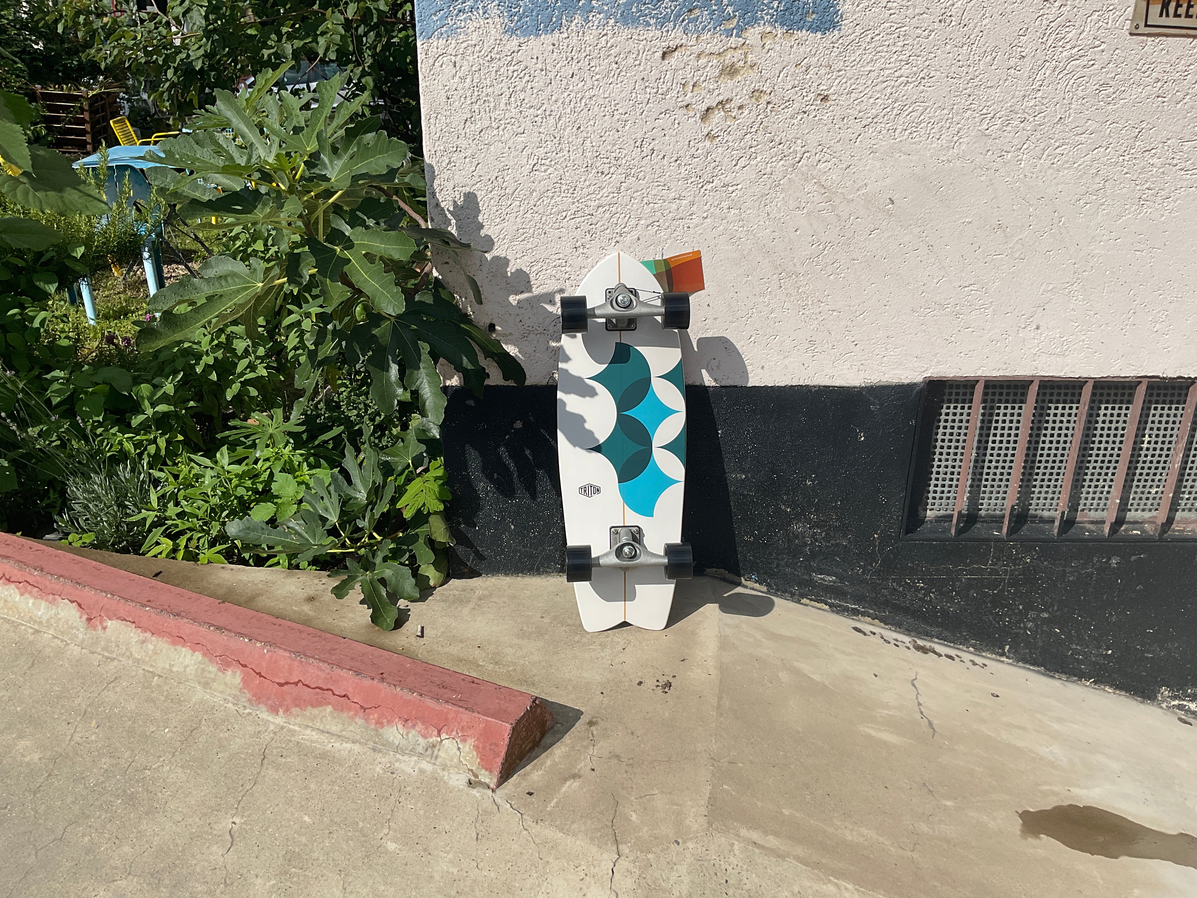 Triton Surfskate by Carver / Astral 29" Komplettbrett