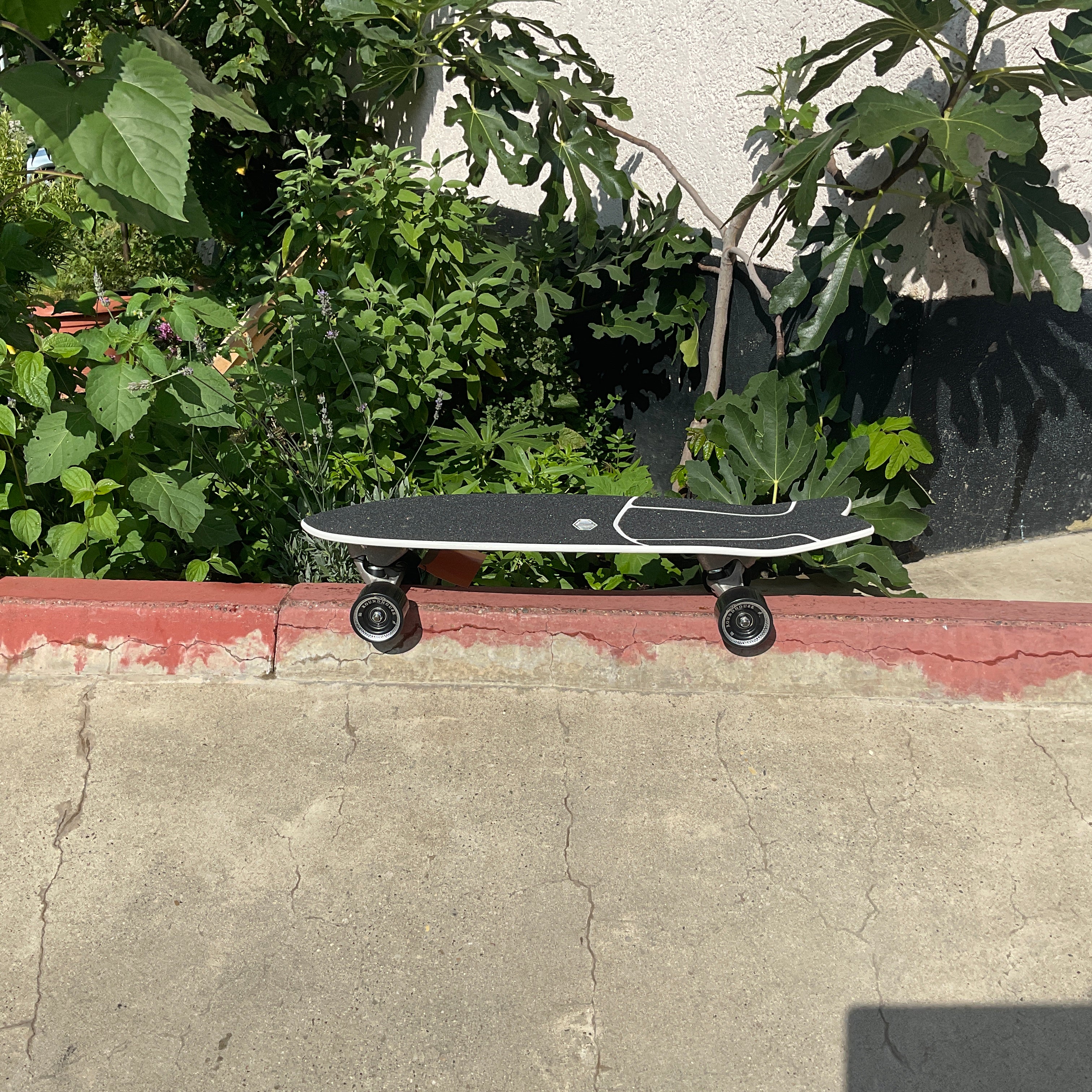Triton Surfskate by Carver / Astral 29" Komplettbrett