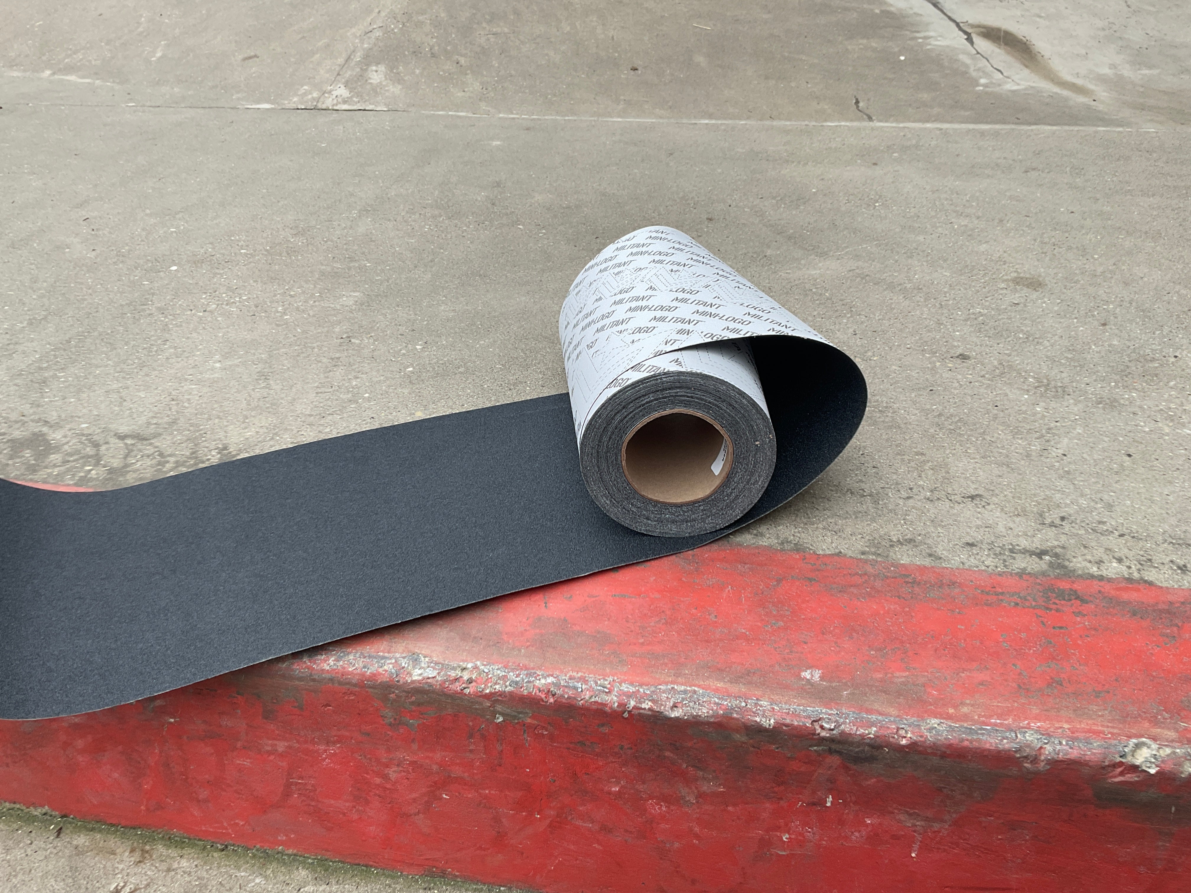 Grip Tape Fein 10.5“ Meterware