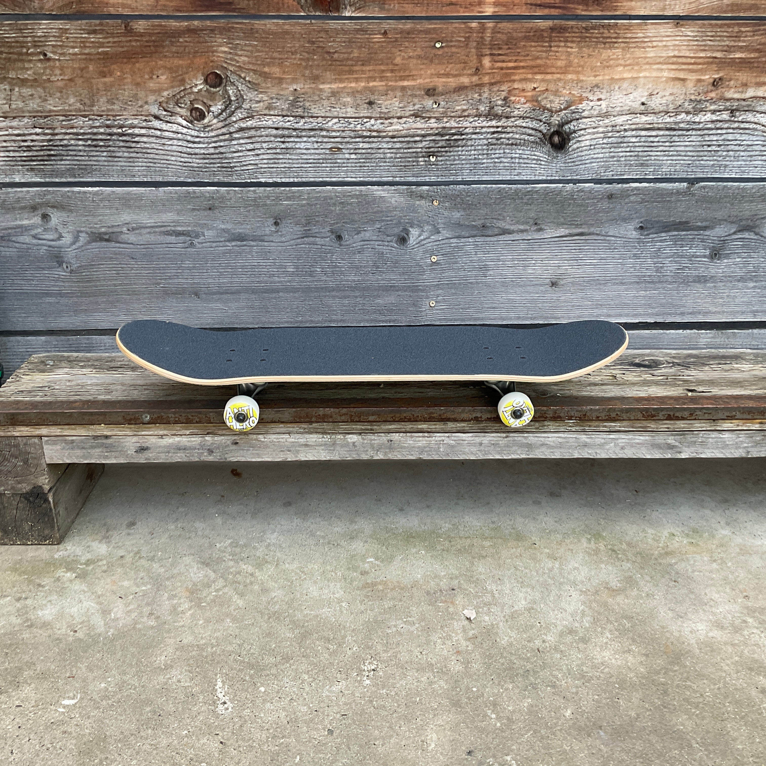 Anti Hero Grimple Full Face MD 7.75"x31.60" Kinderskateboard