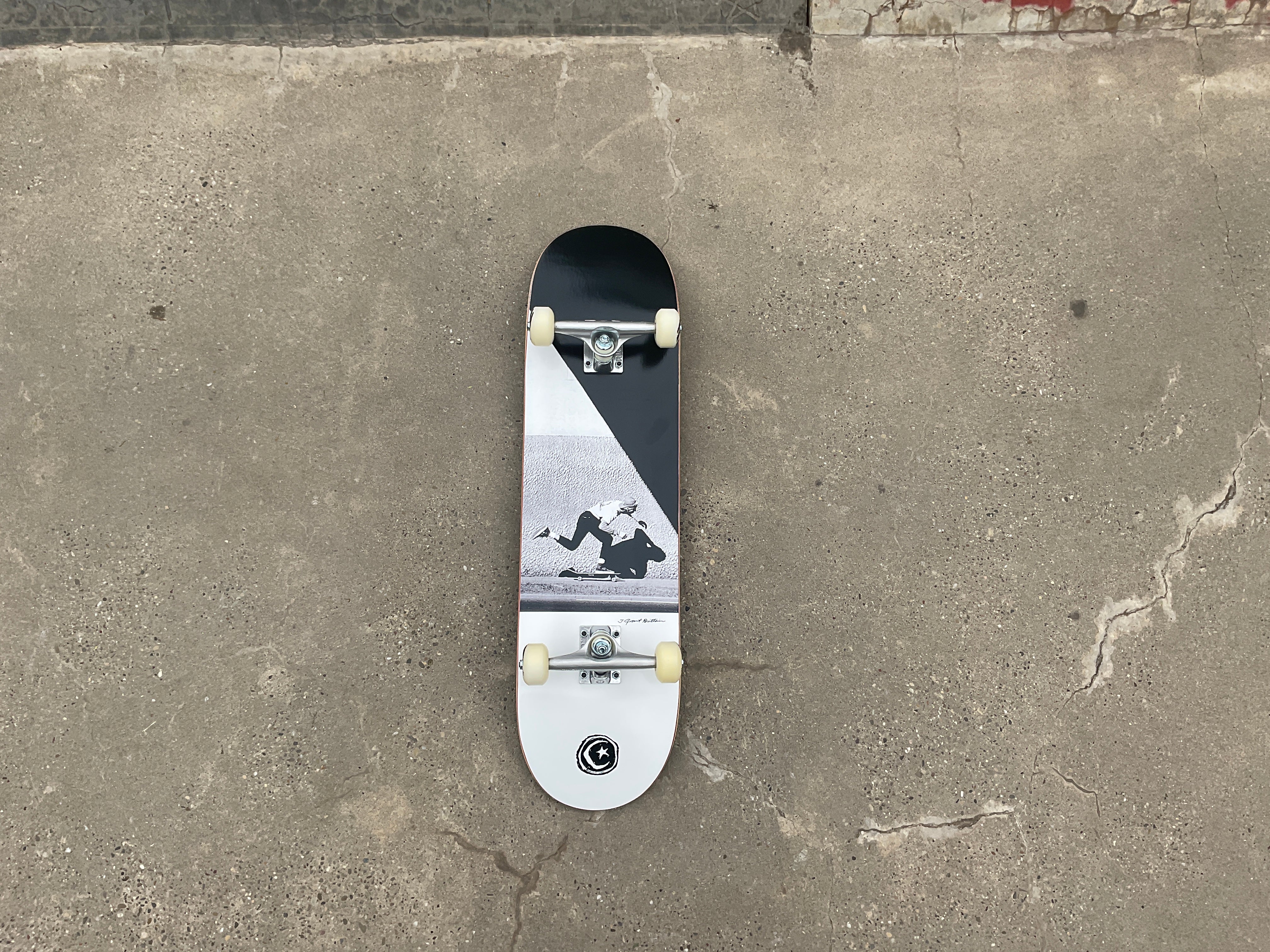 Foundation Push black-grey 8.5"
