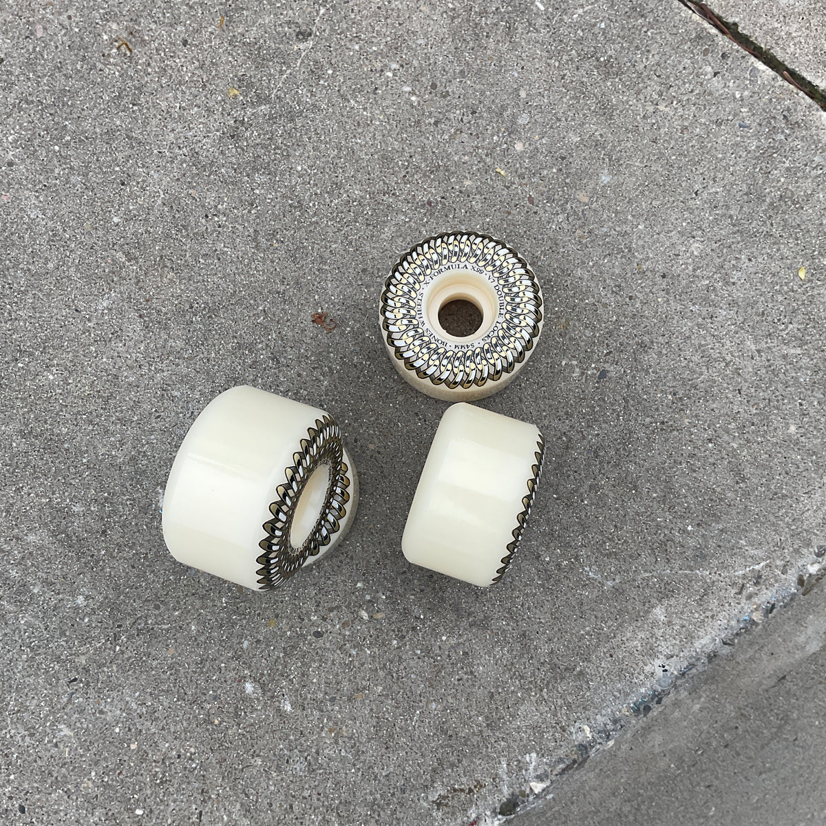 Bones Wheels X-Formula Double Lock V7 99a