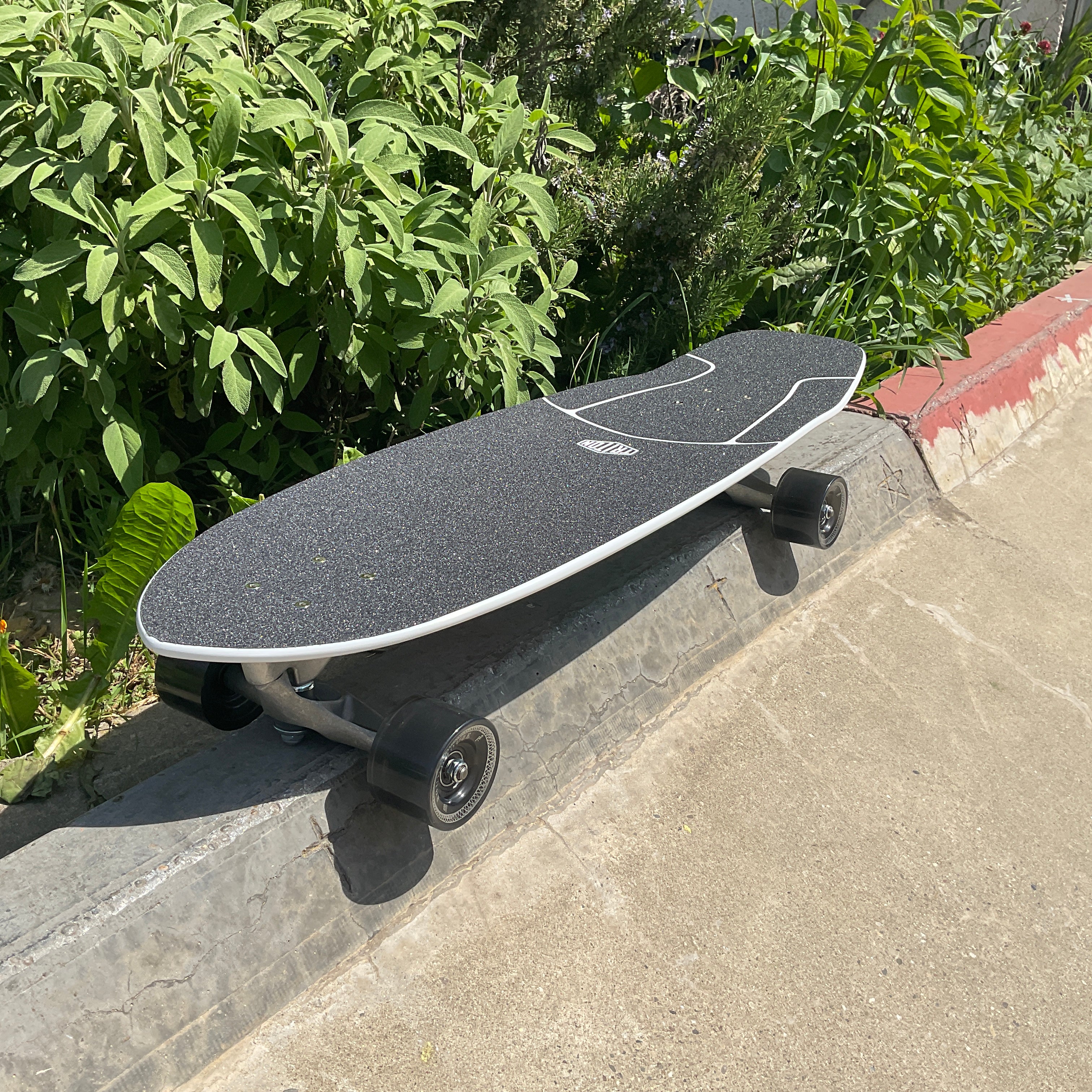 Triton Surfskate by Carver / Prismal 32" Komplettbrett