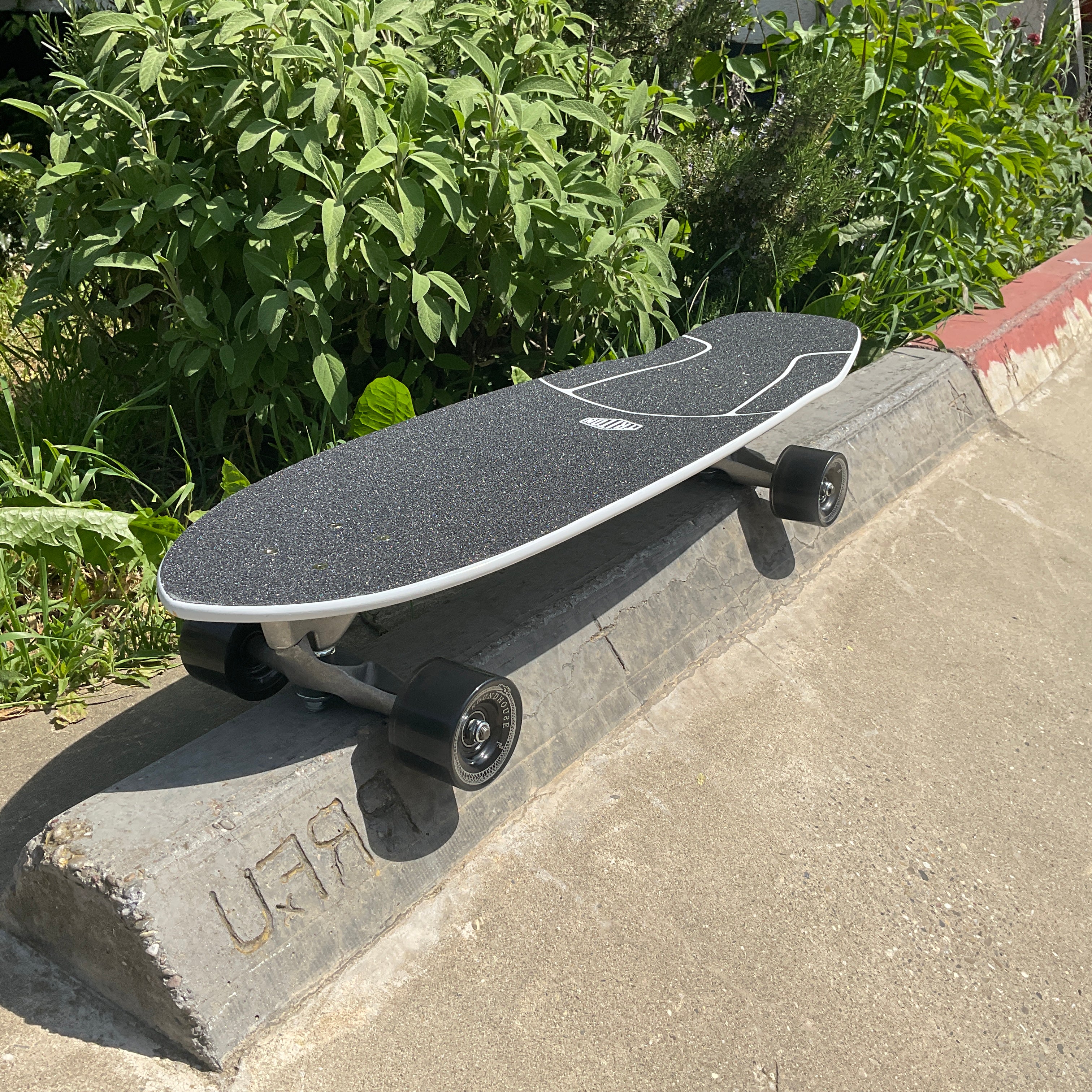 Triton Surfskate by Carver / Presence 31" Komplettbrett