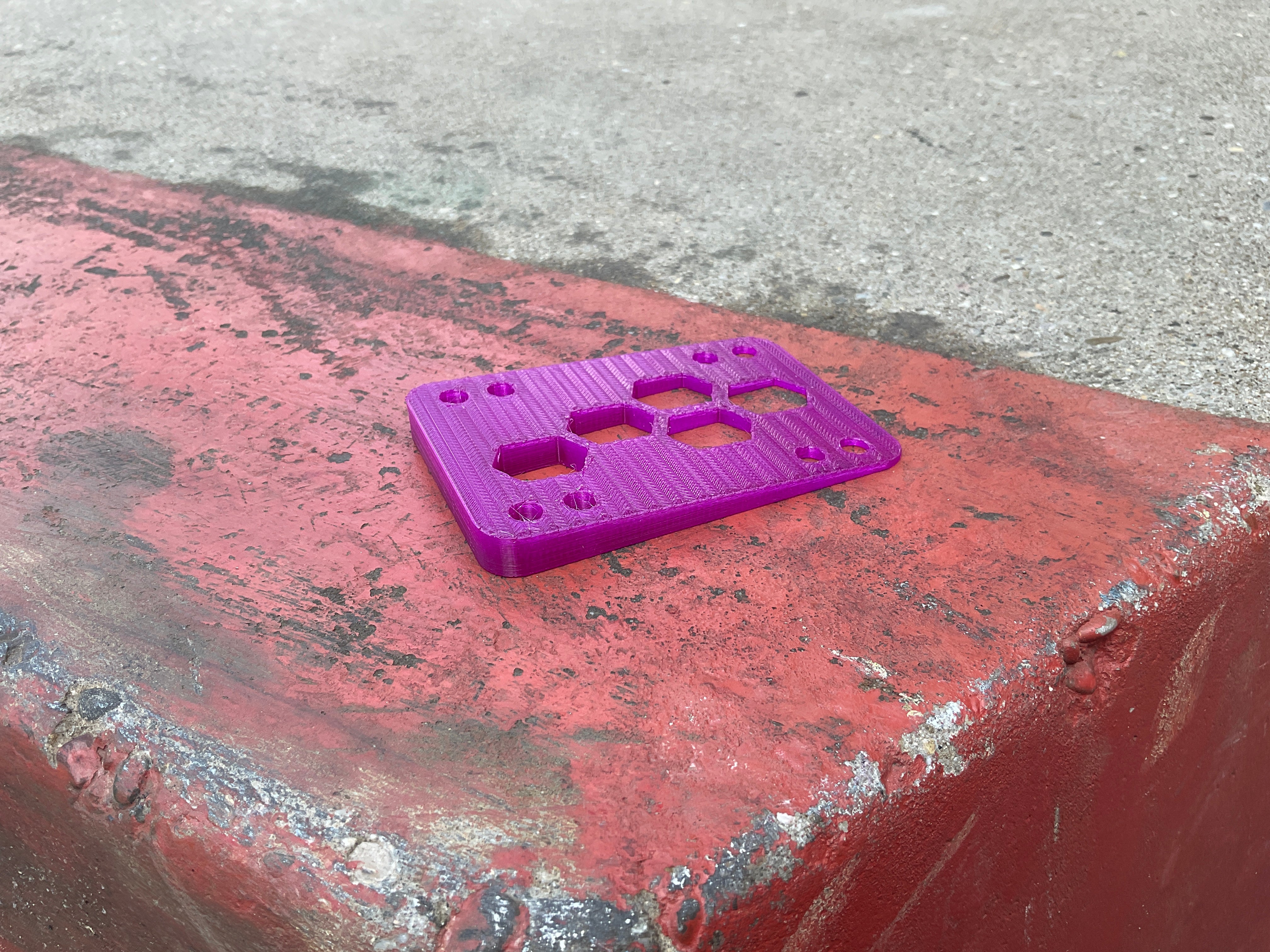 Layback Riser Pad 3° Winkel lila / Vollmaterial