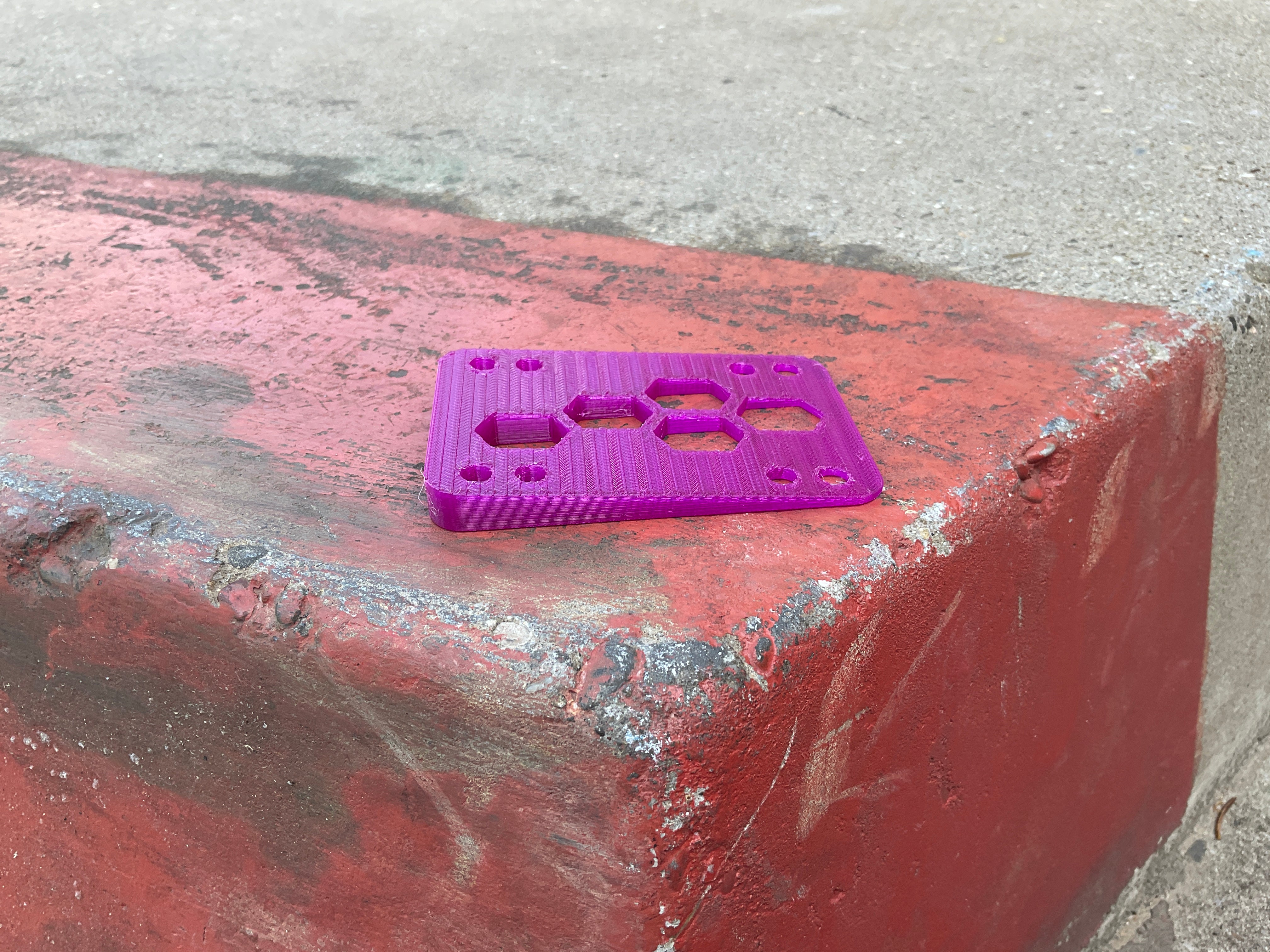 Layback Riser Pad 5° Winkel lila / Vollmaterial