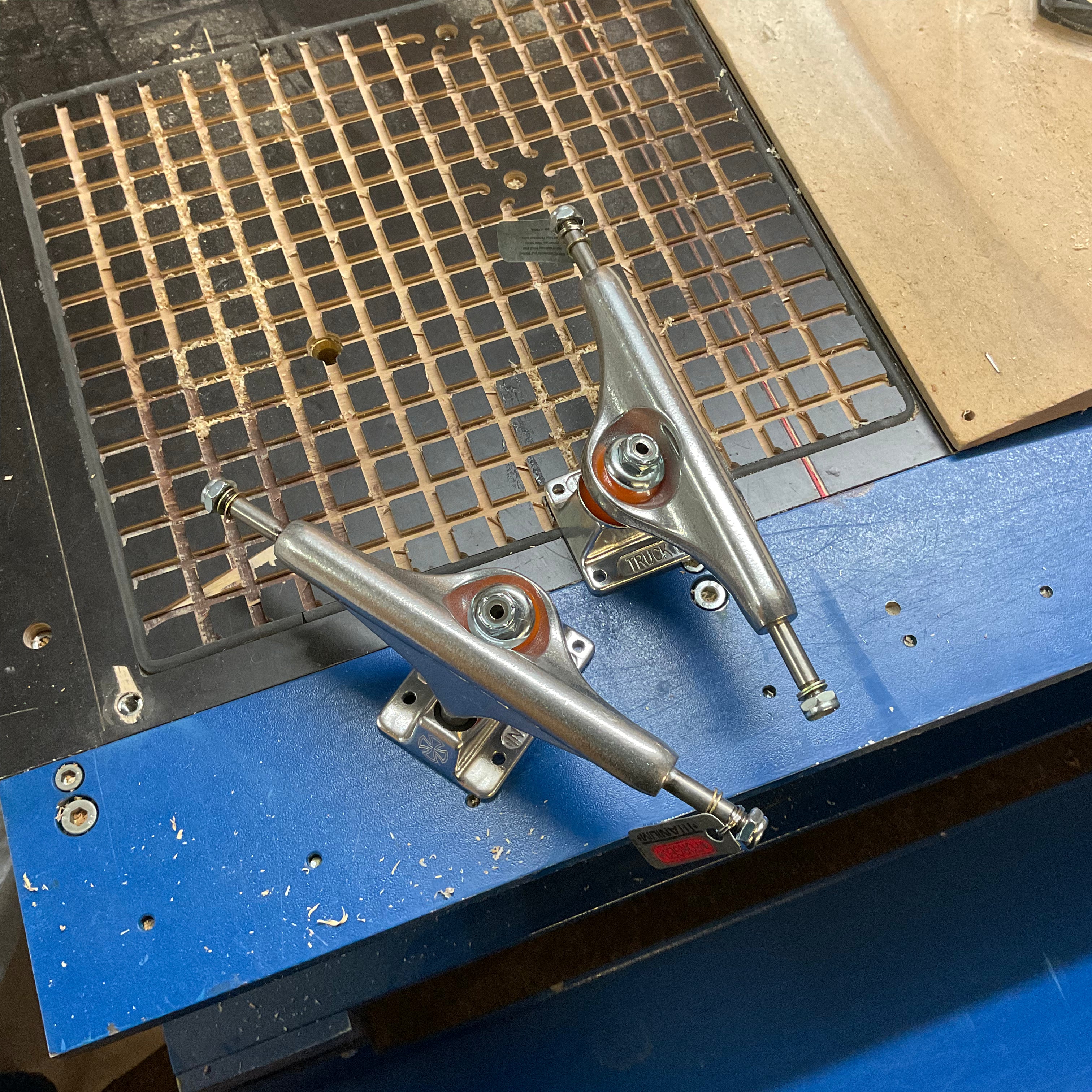 Independent Trucks 159 Stage 11 Forged Titanium Silber
