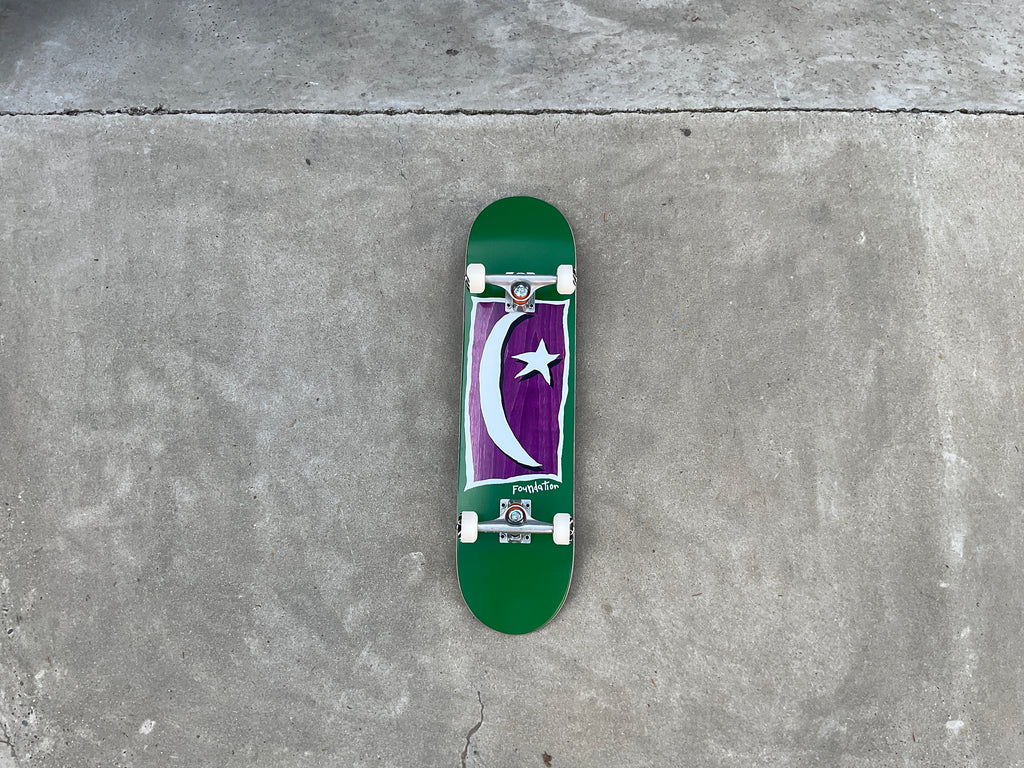 Foundation Star & Moon V2 green 8.13"x31.95"