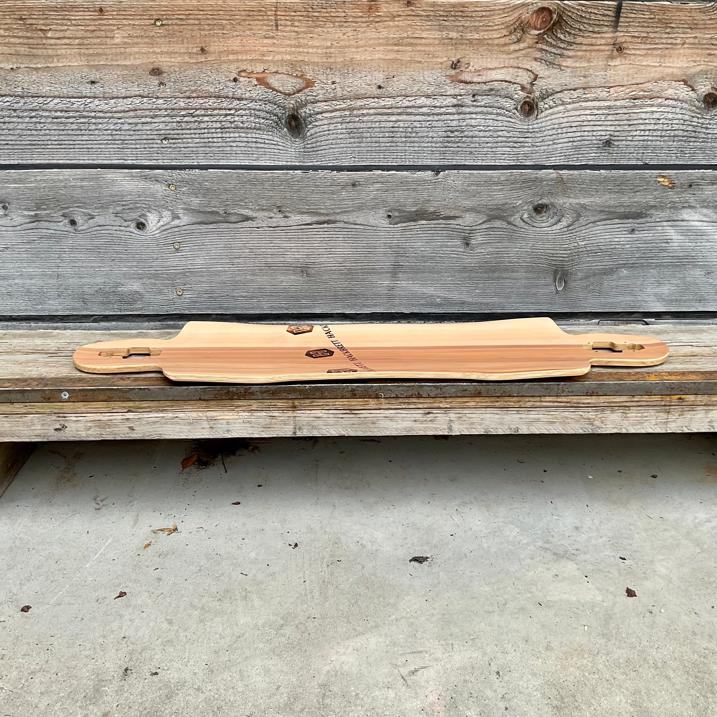 Hackbrett Höllental Waldapfel / Artist Series / Alex Braitmayer layback-skateshop.myshopify.com Longboard Skateboard