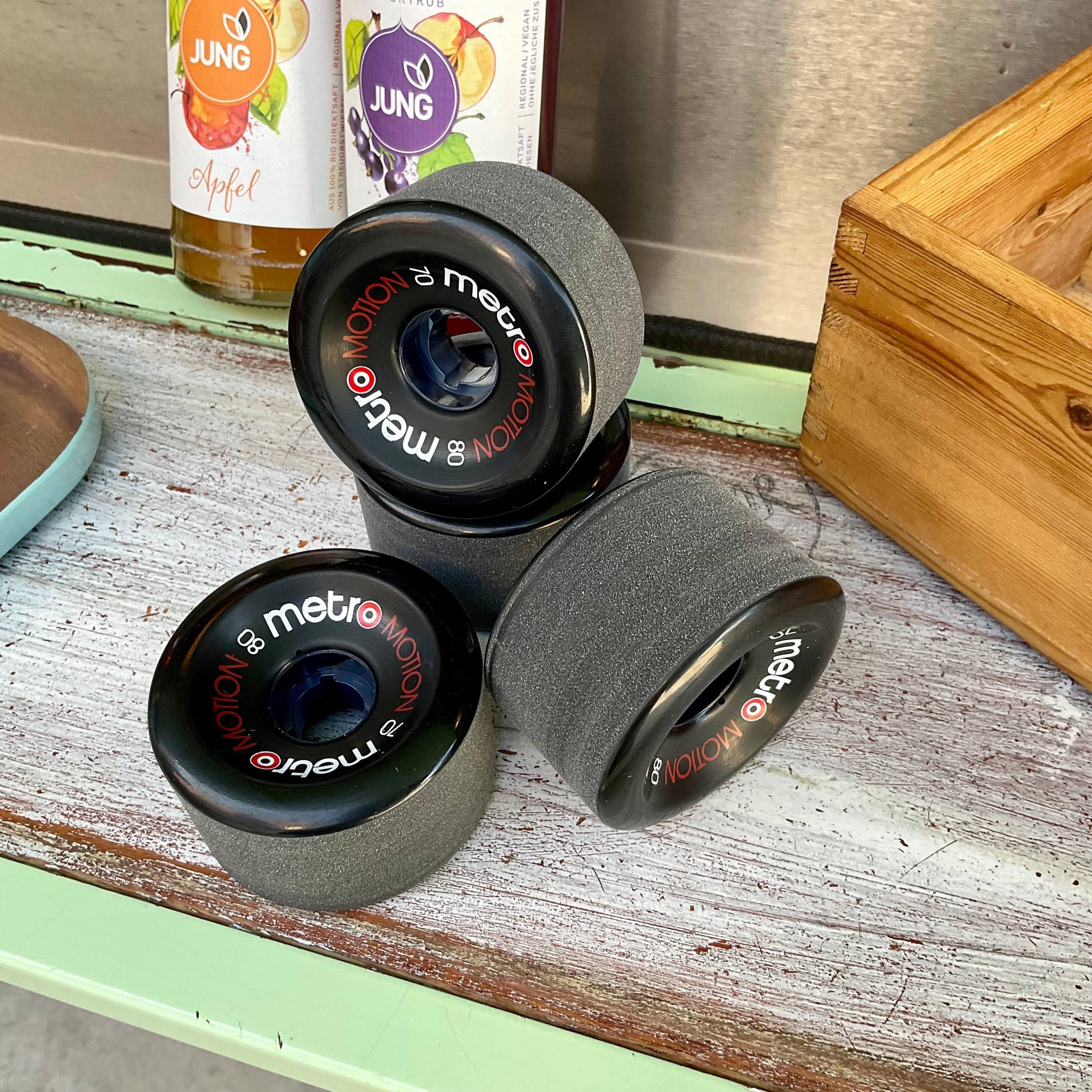 Metro Motion 70mm 80a black