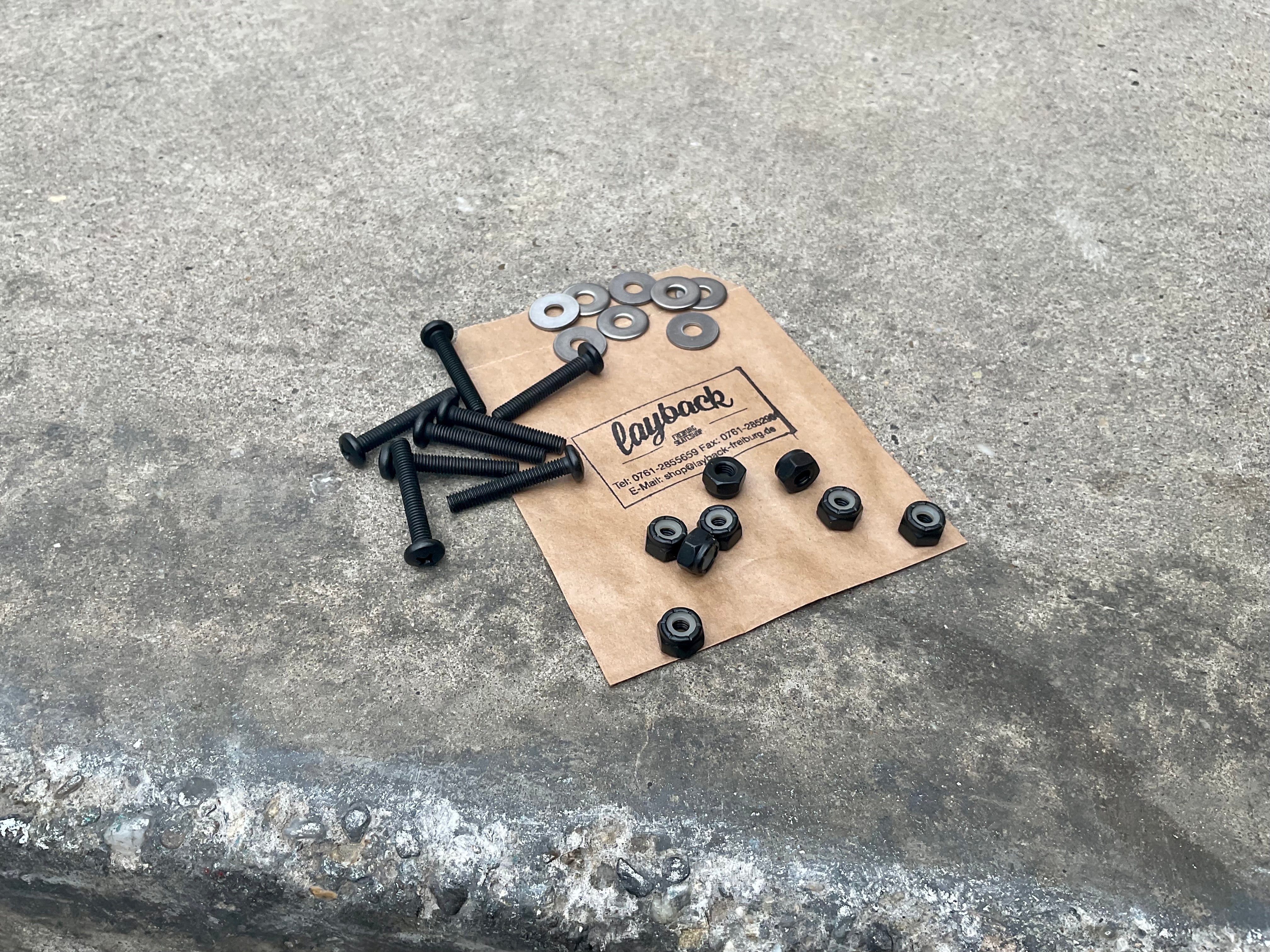 Schrauben 1 1/4" Linsenkopf Kreuz layback-skateshop.myshopify.com Longboard Skateboard